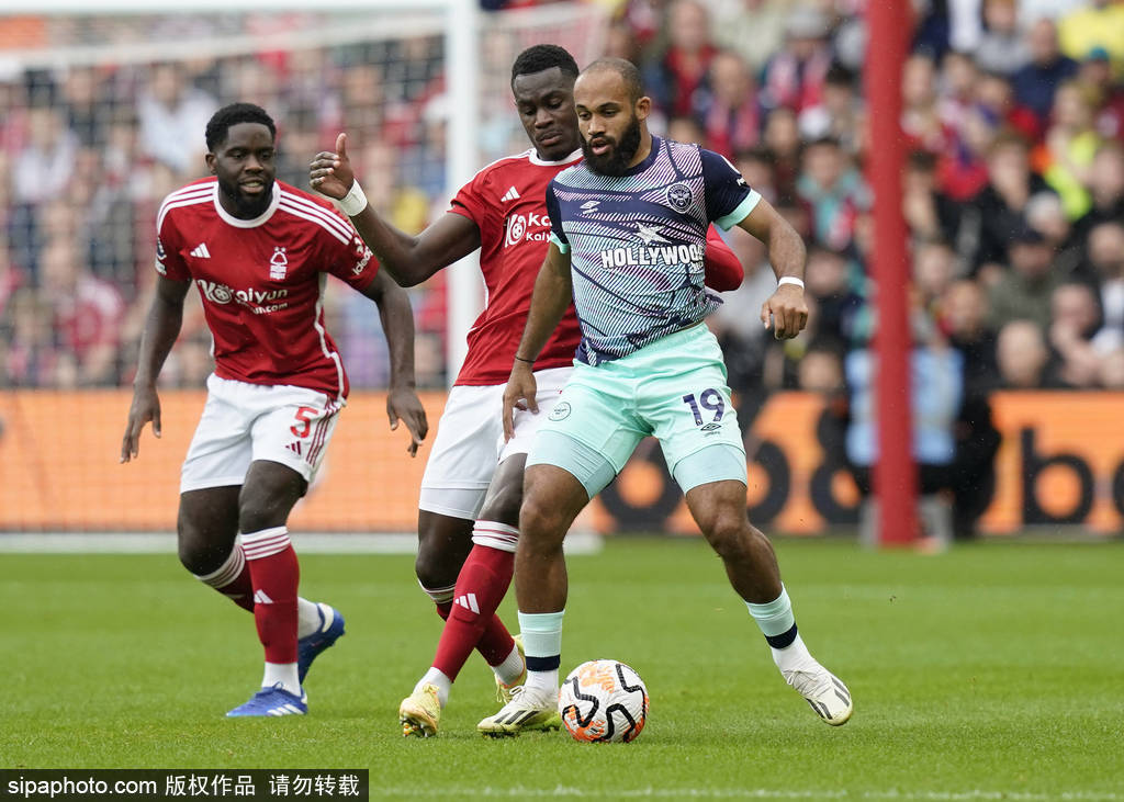 曼联效仿弗格森转会策略：阿莫林能否再现红魔辉煌？